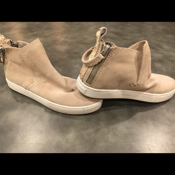 dolce vita wedge sneakers